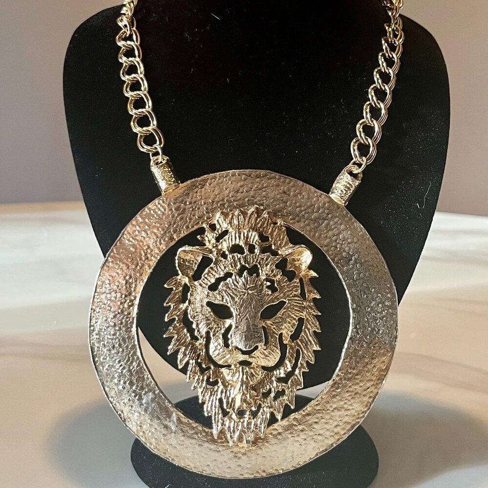 Vintage Lion Head Runway Statement Necklace